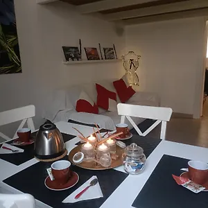 Trastevere In Loft Apartment