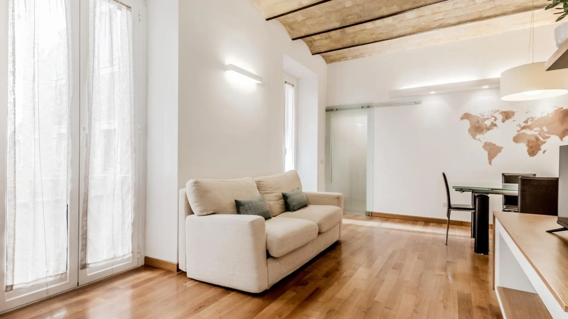 Trastevere House 24 ローマ 0*,  イタリア